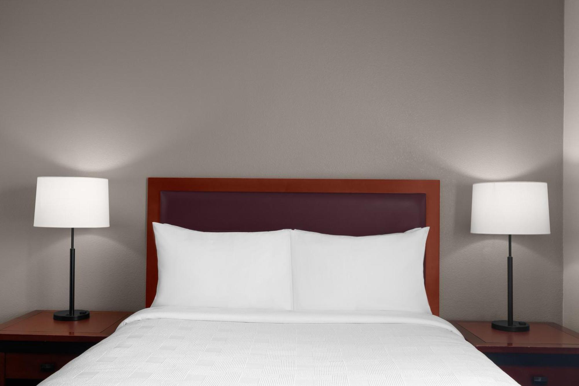 ลาร์กสเพอร์ แลนดิง ซันนีเวล - แอน ออล-สวีท โฮเต็ล Hotel ภายนอก รูปภาพ